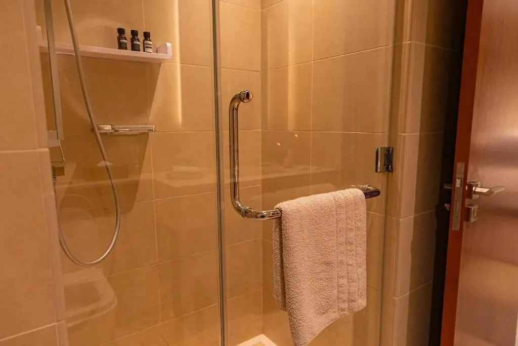 Blissful Marina Haven Apartment Dubai 0*,